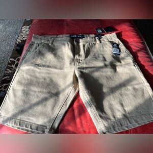 XRay Men's Tan Shorts size 40